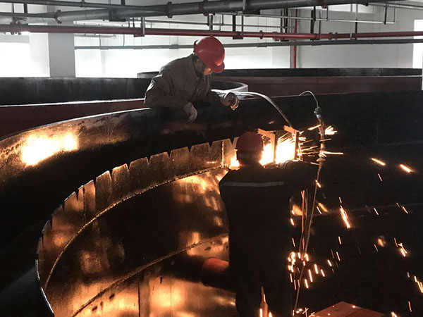 光伏切割、開方廢水處理施工現(xiàn)場